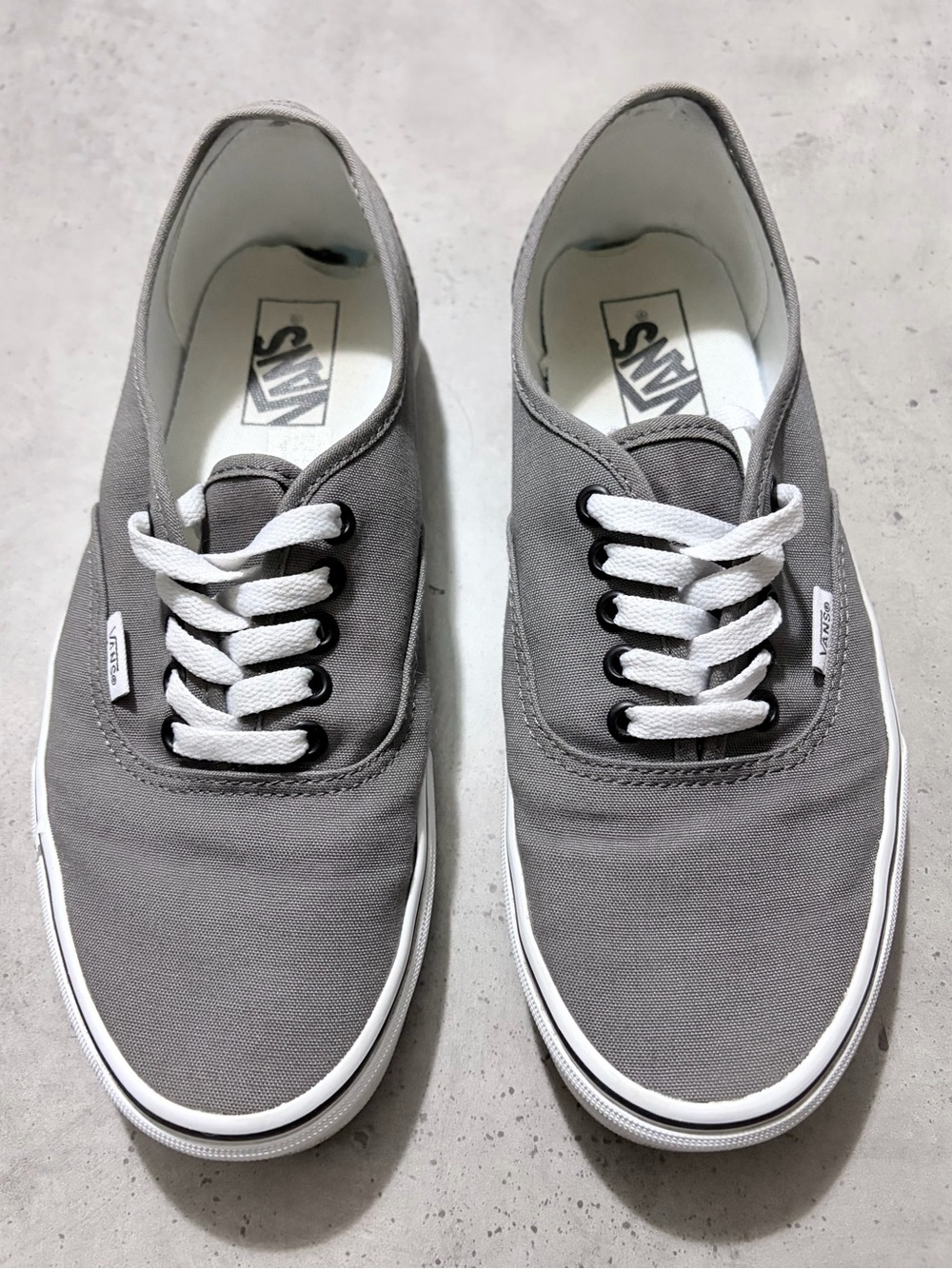Vans Authentic shoes